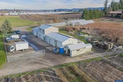 727 SW Stringtown Rd, Forest Grove, OR 97116 - Photo 8