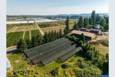 727 SW Stringtown Rd, Forest Grove, OR 97116 - Photo 12