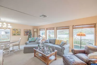 2120 Robins Ln SE #73A, Salem, OR 97306 - Photo 4