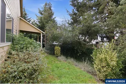 323 Lydia Ln, Lebanon, OR 97355 - Photo 34