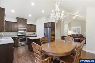 323 Lydia Ln, Lebanon, OR 97355 - Photo 20