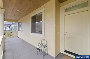 323 Lydia Ln, Lebanon, OR 97355 - Photo 6