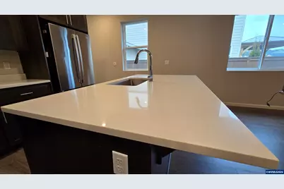 1525 Stasny Av SE, Albany, OR 97322 - Photo 12