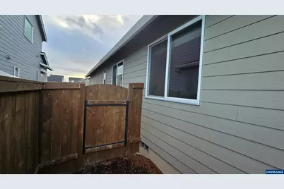 1525 Stasny Av SE, Albany, OR 97322 - Photo 36