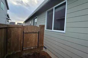 1525 Stasny Ave SE, Albany, OR 97322 - Photo 36