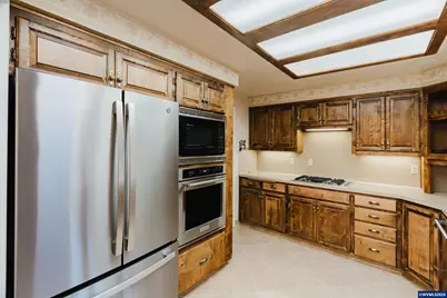 916 NW Chipmunk Pl, Corvallis, OR 97330 - Photo 16