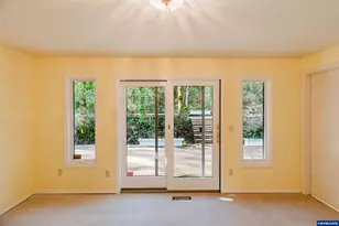 916 NW Chipmunk Pl, Corvallis, OR 97330 - Photo 28