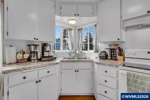 1365 Market St NE, Salem, OR 97301 - Photo 12