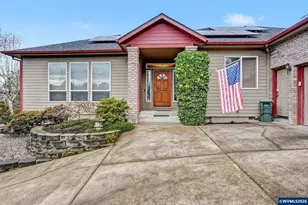 3393 NW Summerhill Pl, Albany, OR 97321 - Photo 1