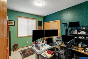 3393 NW Summerhill Pl, Albany, OR 97321 - Photo 28