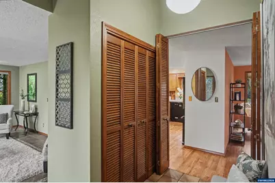 4504 Century Dr S, Salem, OR 97302 - Photo 6