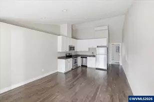 300 NW Santiam Bl, Mill City, OR 97360 - Photo 16