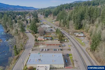 300 NW Santiam Bl, Mill City, OR 97360 - Photo 42