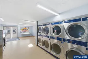 300 NW Santiam Bl, Mill City, OR 97360 - Photo 30