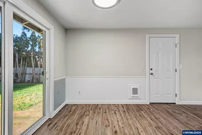 4935 7th Av SE, Salem, OR 97302 - Photo 10