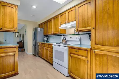 4566 46th Av, Salem, OR 97305 - Photo 8