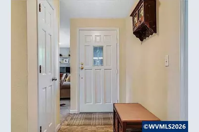 4566 46th Av, Salem, OR 97305 - Photo 6