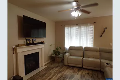 2542 Baines Blvd, Hubbard, OR 97302 - Photo 4