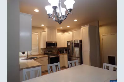 2542 Baines Blvd, Hubbard, OR 97302 - Photo 8