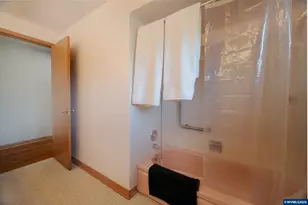 1333 Morningside Dr SE, Salem, OR 97302 - Photo 28