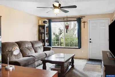 2728 S 8th St, Lebanon, OR 97355 - Photo 4