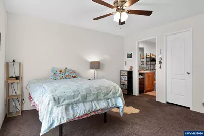 826 SW Cherry St, Willamina, OR 97396 - Photo 20