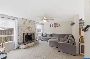 2337 40th Ave SE, Albany, OR 97322 - Photo 4