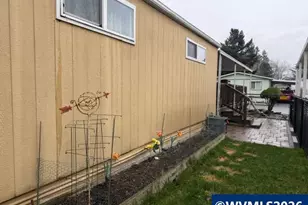 16901 SE Division St, Portland, OR 97236 - Photo 18