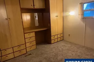 16901 SE Division St, Portland, OR 97236 - Photo 10