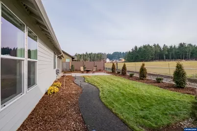 816 Riley Dr, Silverton, OR 97381 - Photo 42