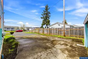 2326 Evergreen Ave NE, Salem, OR 97301 - Photo 26