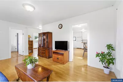 2326 Evergreen Av NE, Salem, OR 97301 - Photo 8