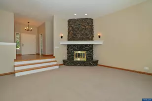 3794 East Nanitch Cir SE, Salem, OR 97306 - Photo 16