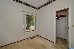 3794 East Nanitch Cir SE, Salem, OR 97306 - Photo 42