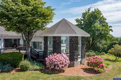 3794 East Nanitch Cir SE, Salem, OR 97306 - Photo 6