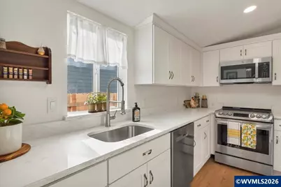 2681 Birch St, Lebanon, OR 97355 - Photo 16