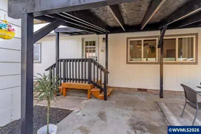 2681 Birch St, Lebanon, OR 97355 - Photo 2