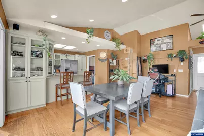 996 Parkway Dr, Salem, OR 97304 - Photo 20