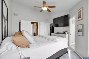 996 Parkway Dr, Salem, OR 97304 - Photo 32