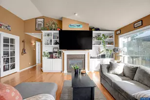 996 Parkway Dr, Salem, OR 97304 - Photo 22