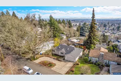 996 Parkway Dr, Salem, OR 97304 - Photo 50