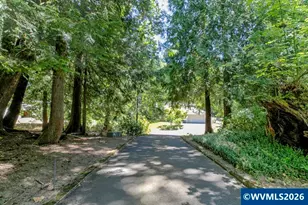 13032 Mapleleaf Ct NE, Aurora, OR 97002 - Photo 4