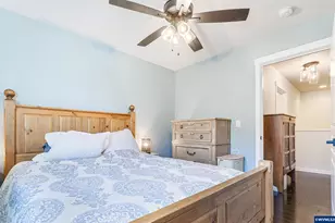 2432 Robbins Way Way, Lebanon, OR 97355 - Photo 14