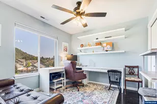 2432 Robbins Way Way, Lebanon, OR 97355 - Photo 8