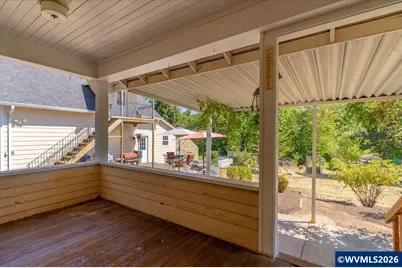 8032 Liberty Rd S, Salem, OR 97306 - Photo 40