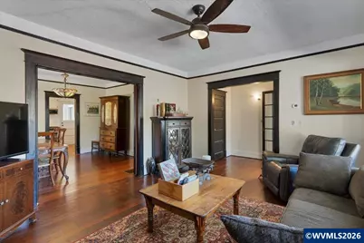 8032 Liberty Rd S, Salem, OR 97306 - Photo 10