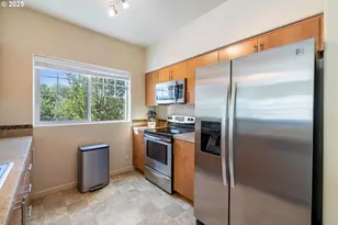 10834 NE Holly St, Hillsboro, OR 97006 - Photo 4