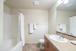 10834 NE Holly St, Hillsboro, OR 97006 - Photo 18