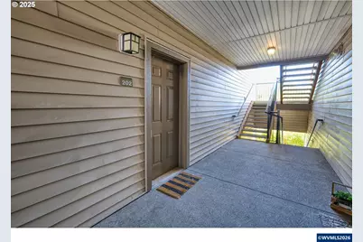 10834 NE Holly St, Hillsboro, OR 97006 - Photo 2