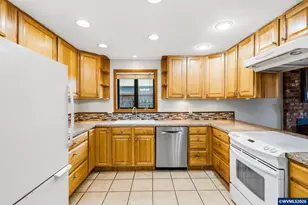 4526 Blue Sky Ct SE, Salem, OR 97317 - Photo 12